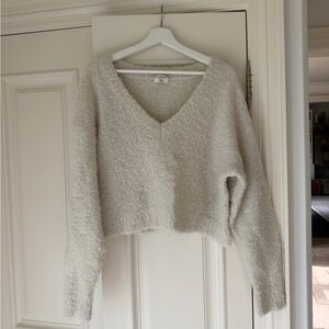 Wilfred Soft Cream V-Neck Sweater